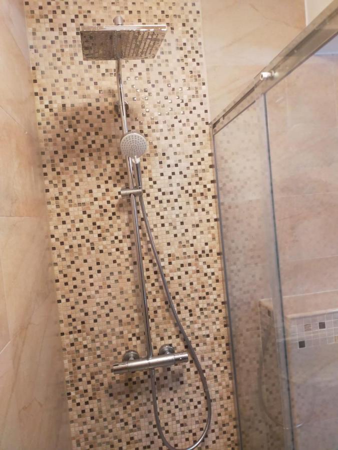 Hunyadi Luxury Dna Stanca 1 Lägenhet Sibiu Exteriör bild