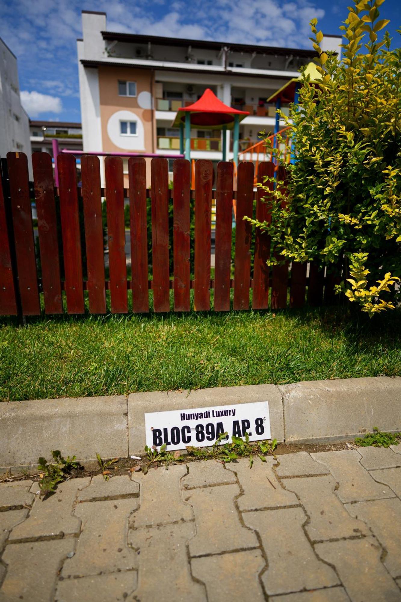 Hunyadi Luxury Dna Stanca 1 Lägenhet Sibiu Exteriör bild